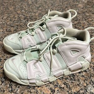 Amazing 2017 Nike Air More Uptempo Sneakers size 8.5